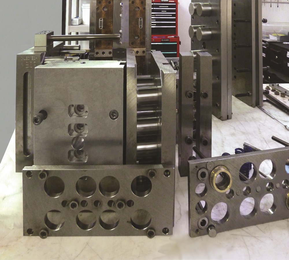 Injection-molding-tooling